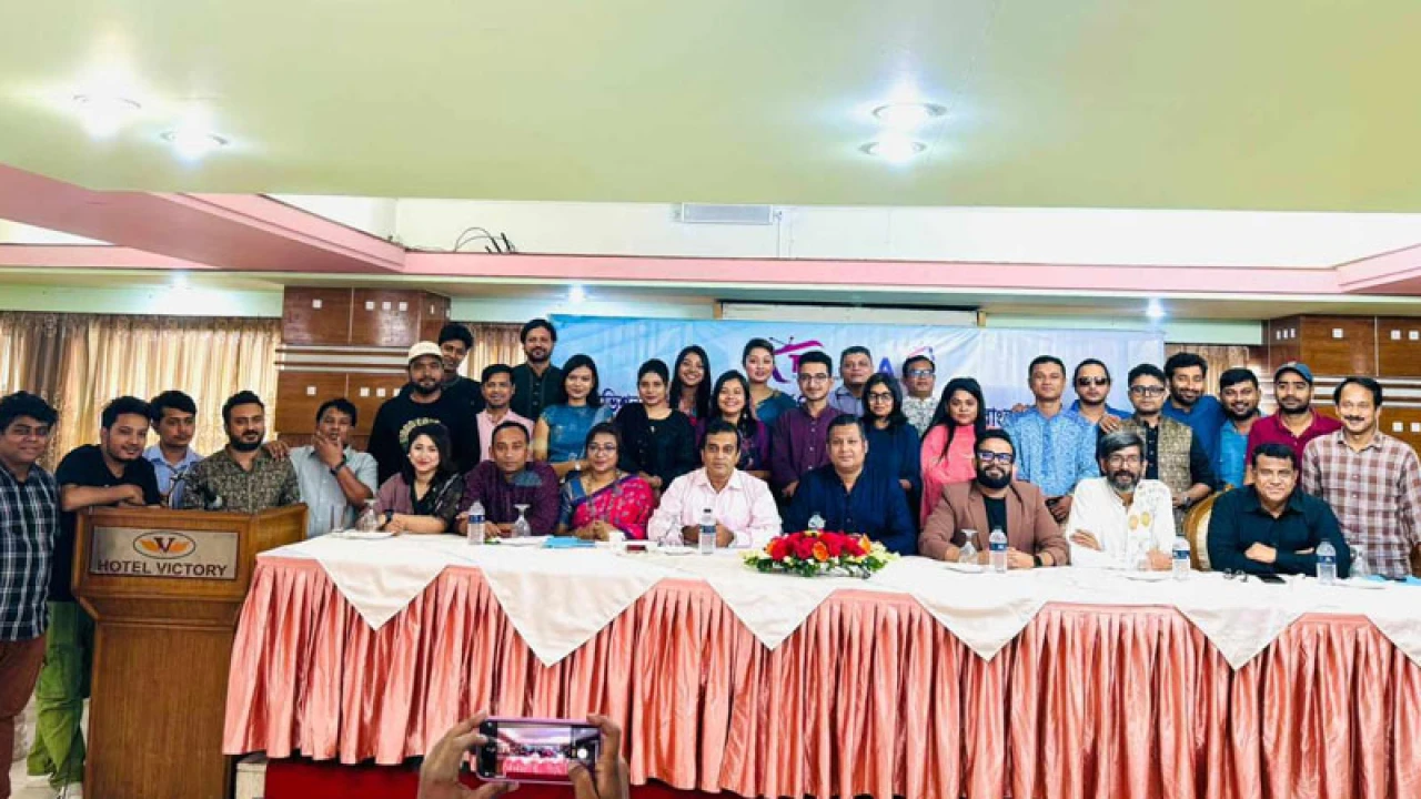 টেলিভিশনের বিনোদন বিটের সাংবাদিকদের নিয়ে গঠিত হলো ‘টেজাব’
