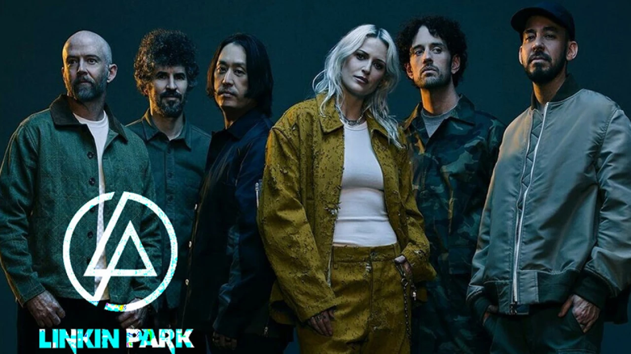 এমিলির কণ্ঠে ফিরল চেস্টারের ‘লিংকিন পার্ক’