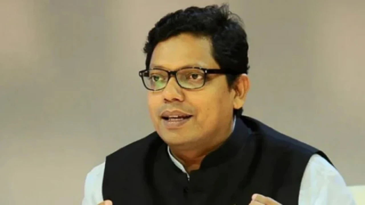 সংসদ ভবন থেকে খোয়া গেছে পলকের ২ অস্ত্র