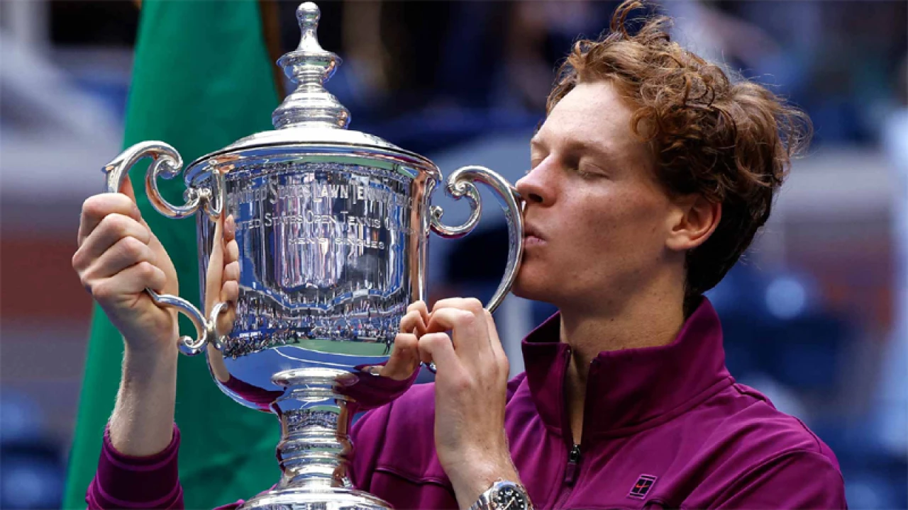 ইউএস ওপেন জিতে ইতিহাস গড়লেন সিনার