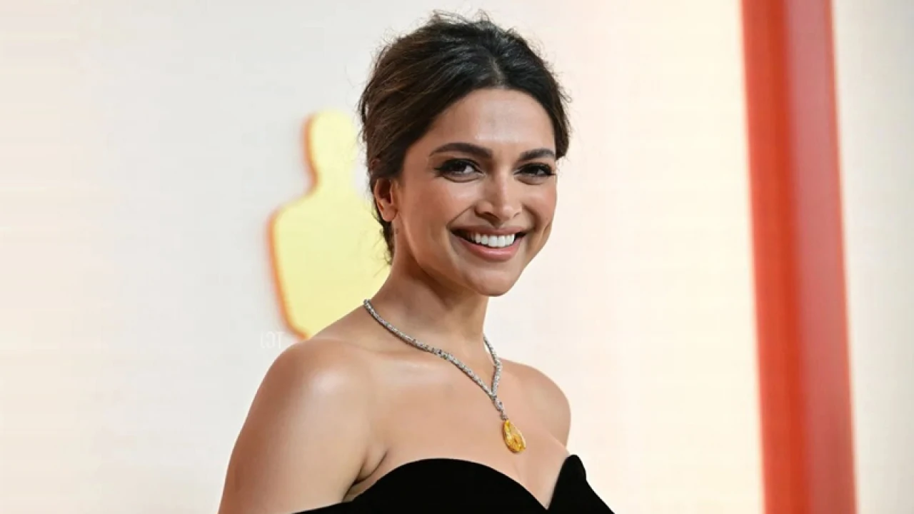 সন্তানের জন্য অভিনয় ছাড়তে রাজি দীপিকা