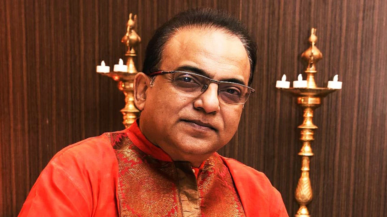 যৌন হয়রানির অভিযোগে বরখাস্ত পরিচালক ক্ষমা চাইলেন