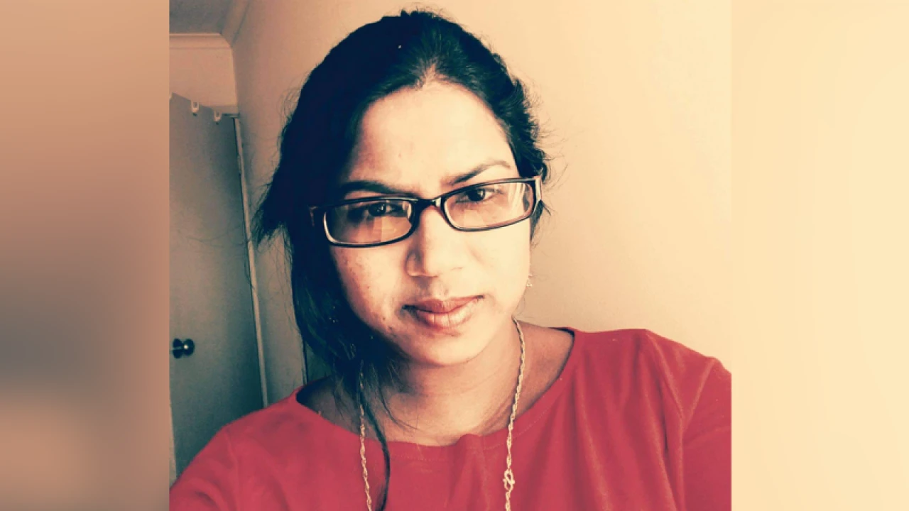 ‘তোমরা সবাই আইছো, আমার মাইয়ারে আইনা দাও’