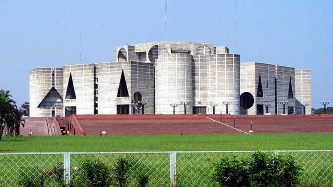 জাতীয় সংসদে কমপক্ষে ১৫০ তরুণ এমপি থাকতে হবে