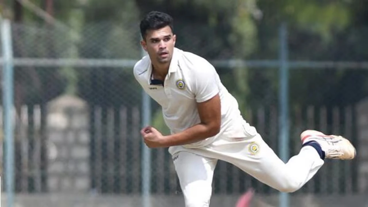 শচীনপুত্রের অনন্যা কীর্তি, এক ম্যাচে ৯ উইকেট শিকার