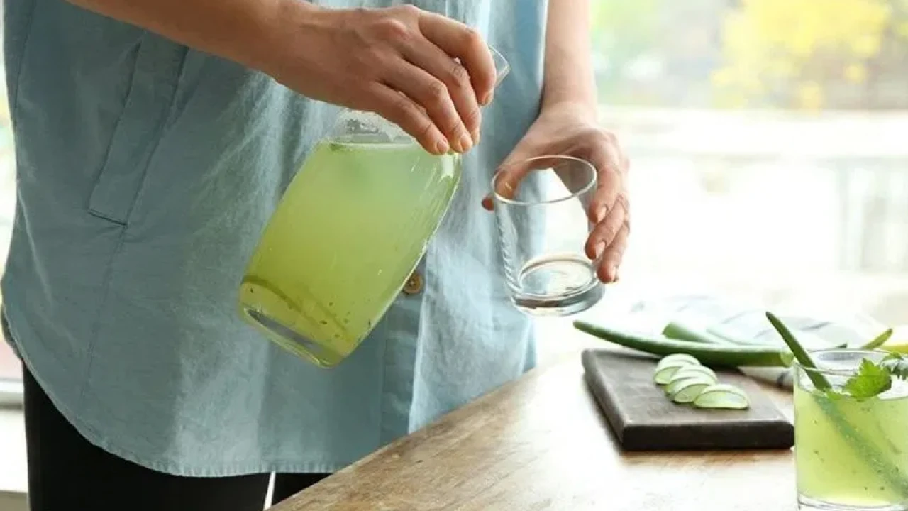 শরীরে খালি পেটে অ্যালোভেরা খেলে যা হয়