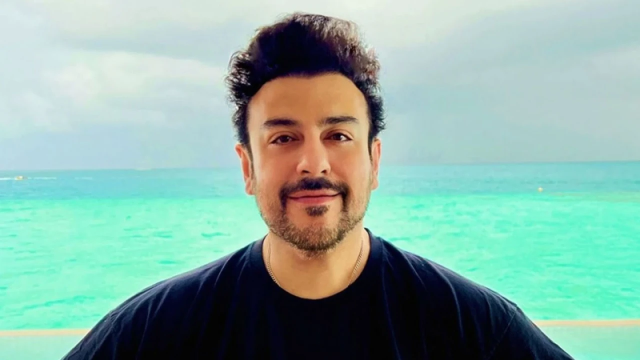 ৯ বছর পর কামব্যাক করছেন আদনান সামি