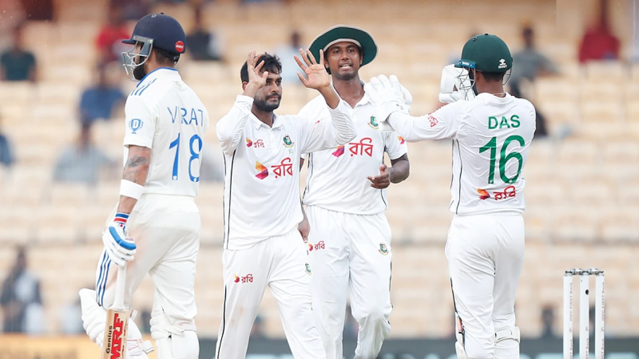 বাংলাদেশের ব্যাটিং ব্যর্থতার দিনে ভারতের লিড ৩০৮ রান