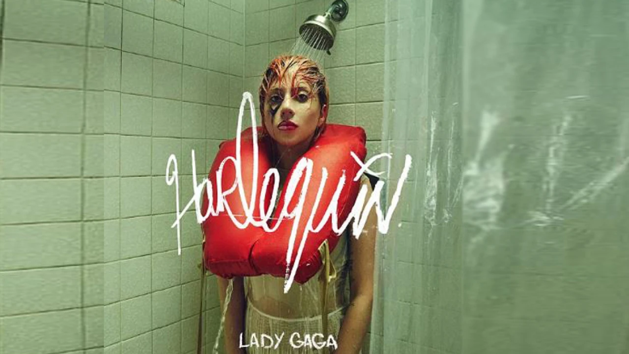 আসছে লেডি গাগার নতুন অ্যালবাম