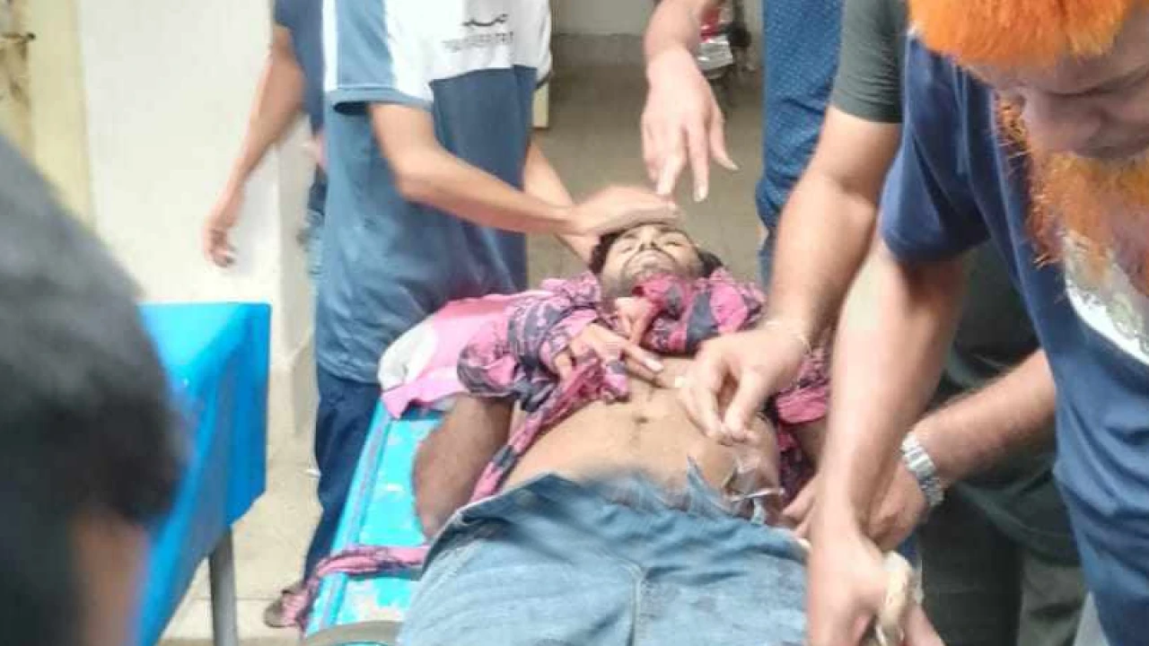 নড়াইলে জবি ছাত্রদলকর্মীকে কুপিয়ে জখম