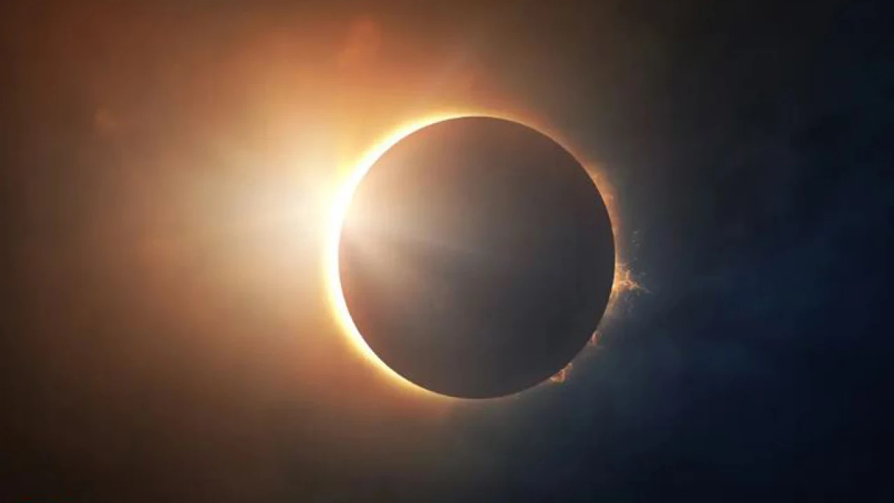 আসছে বছরের শেষ বিরল সূর্যগ্রহণ