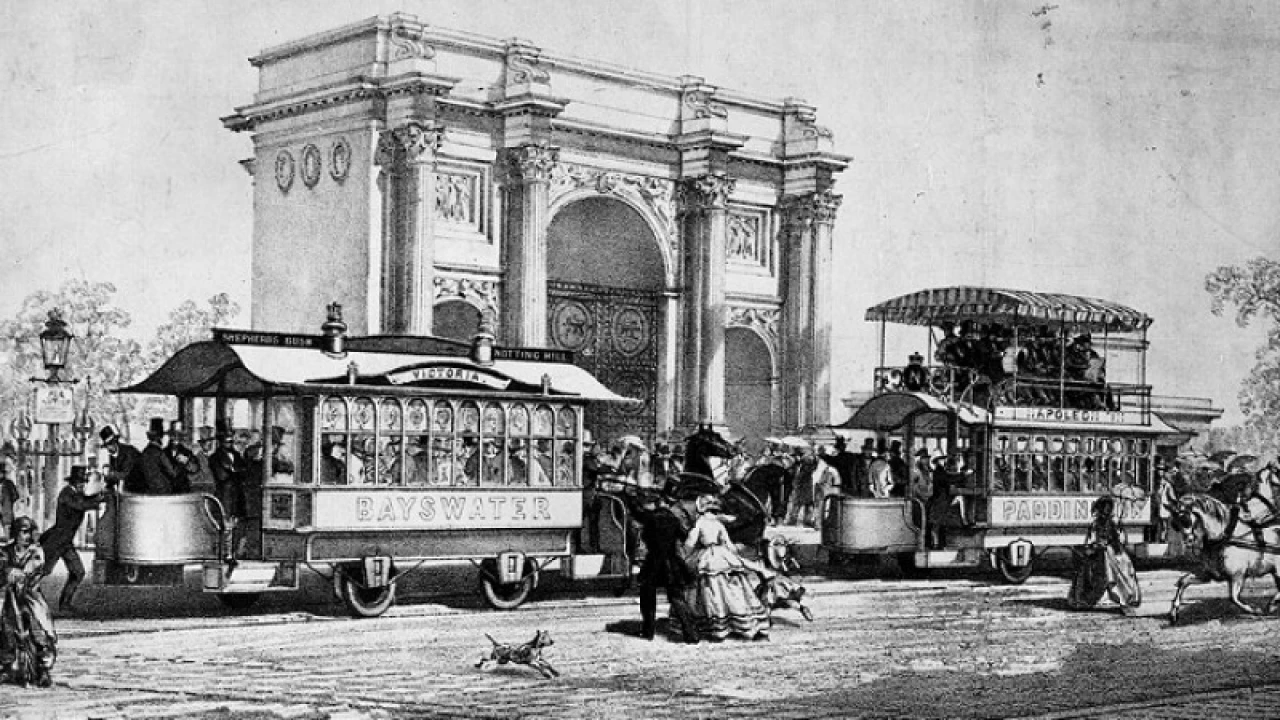 ব্রিটেনে প্রথম ট্রাম চালু হয়