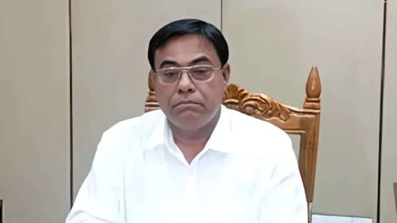 ৫ দিনের রিমান্ডে ইসির সাবেক সচিব জাহাংগীর