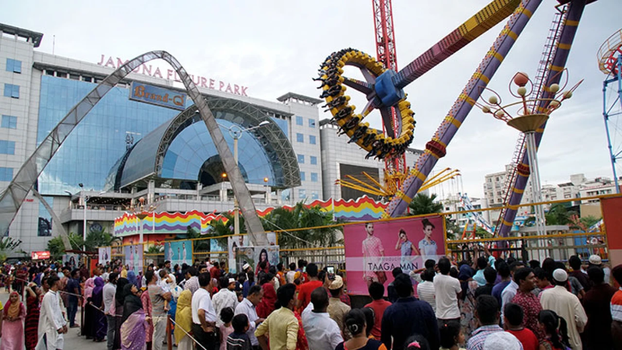 ঢাকার যেসব মার্কেট-দোকানপাট বুধবার বন্ধ