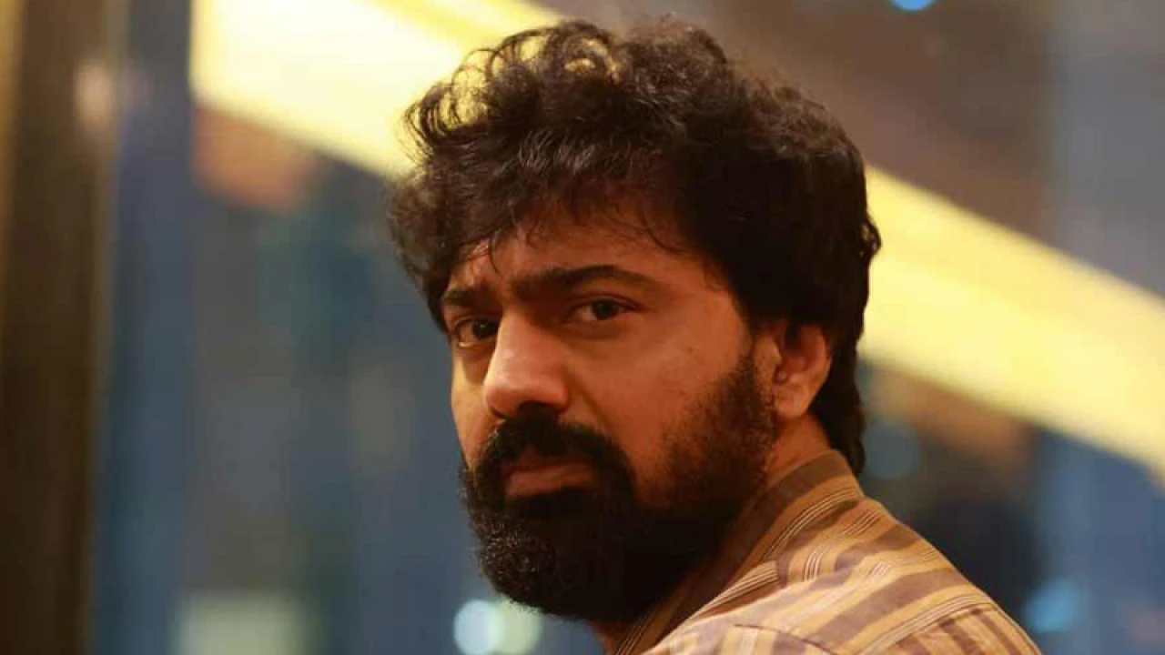 পৃথিবীর সব থেকে বড় অপরাধ গরিব হওয়া: দেব