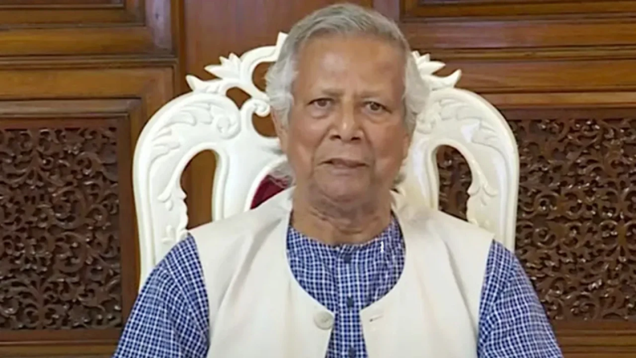 মালয়েশিয়ার সঙ্গে দ্বিপক্ষীয় সম্পর্ক নতুন উচ্চতায় নিয়ে যেতে চাই: ড. ইউনূস