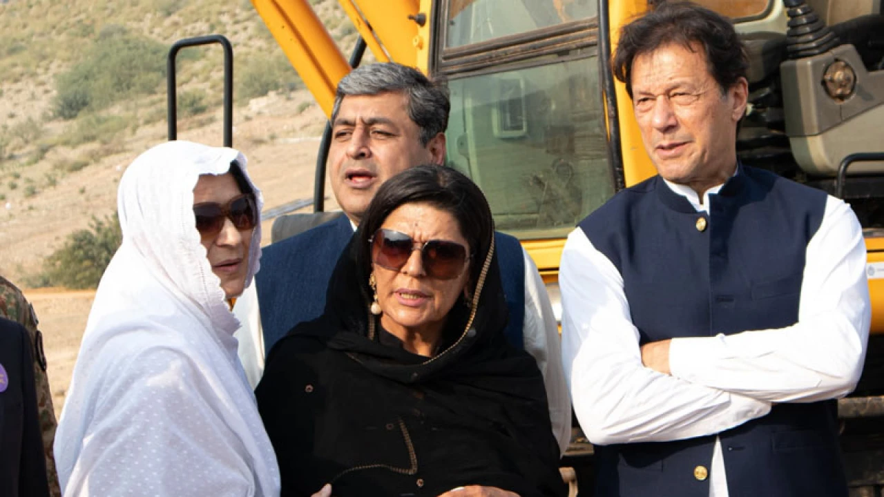 পাকিস্তানে ইমরান খানের দুই বোনসহ ৩০ জন গ্রেপ্তার