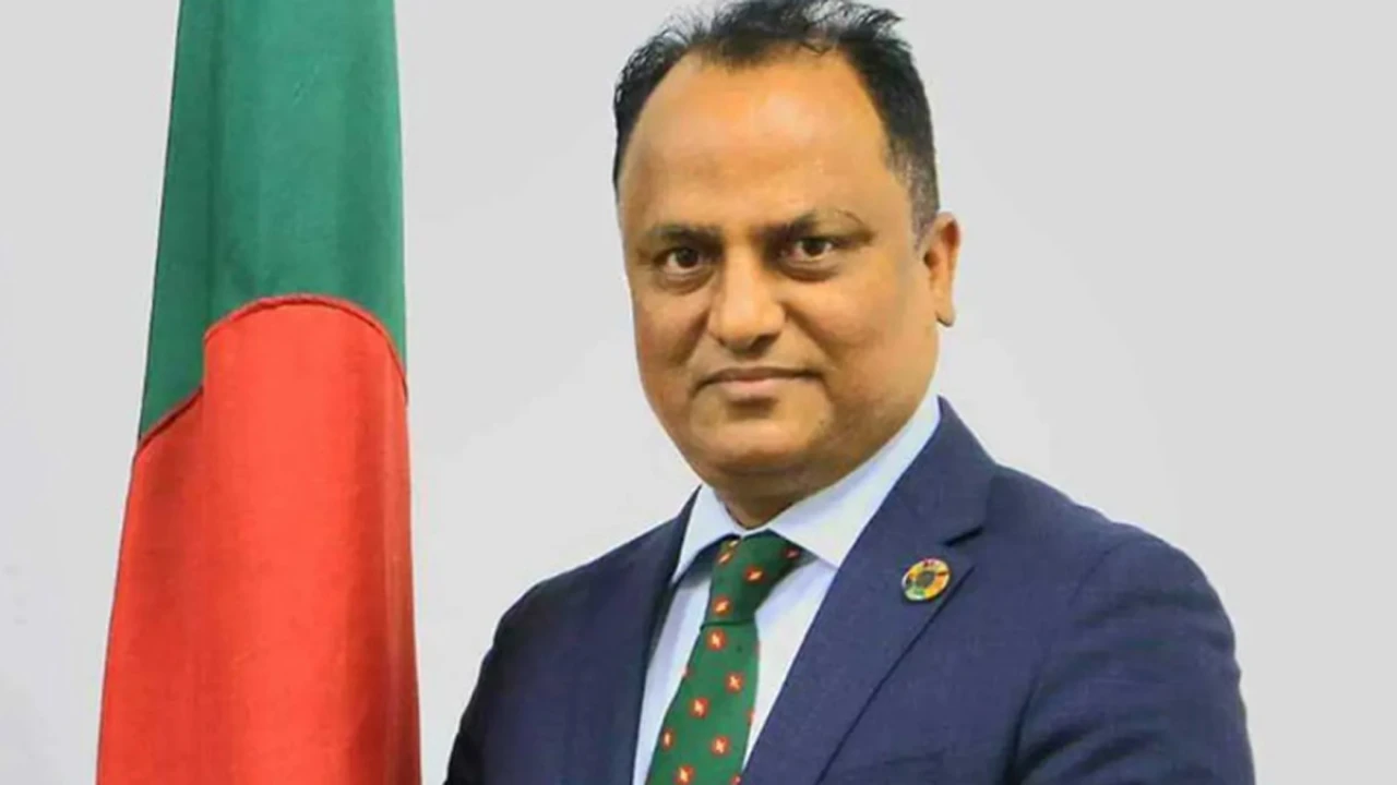 পোল্যান্ডে রাষ্ট্রদূত হিসেবে খোরশেদ খাস্তগীরের নিয়োগ বাতিল