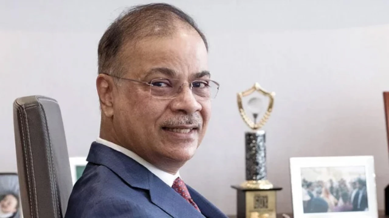 সামিট গ্রুপের আজিজসহ তার পরিবারের ১১ সদস্যের ব্যাংক হিসাব জব্দ