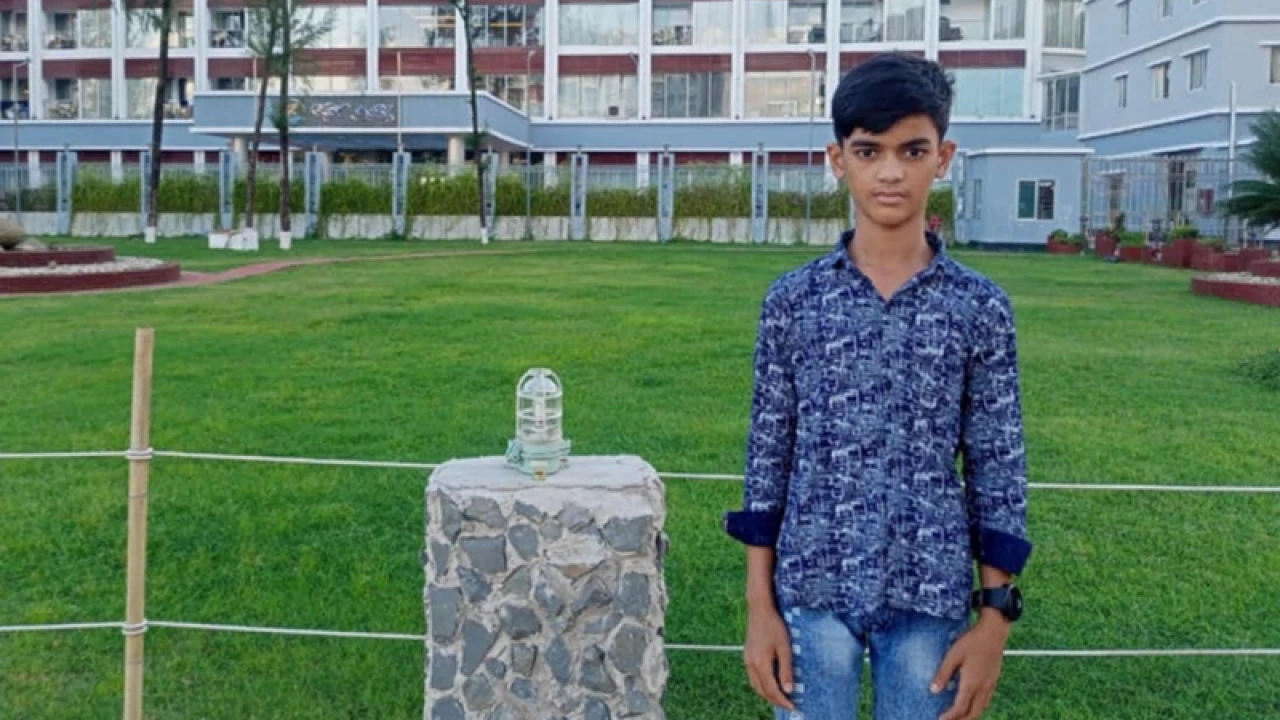 কক্সবাজার সমুদ্র সৈকতে গোসল করতে নেমে স্কুলছাত্র নিখোঁজ