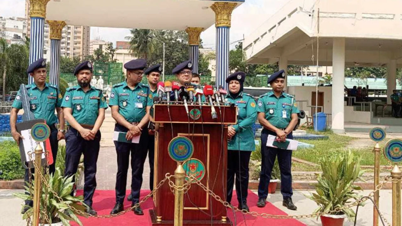 সক্ষমতা বাড়াতে ১০ থানা পেলো নতুন গাড়ি