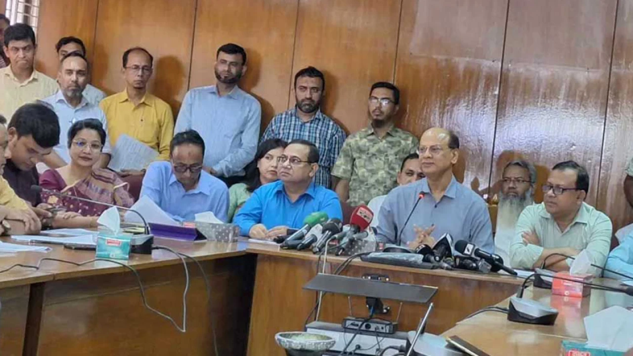 বিদেশ থেকে পরীক্ষা দিয়ে পাস করলেন ২৬৯ জন