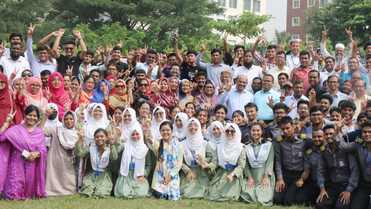 মাইলস্টোনে শতভাগ পাশ, জিপিএ-৫ পেল ২০০০ জন