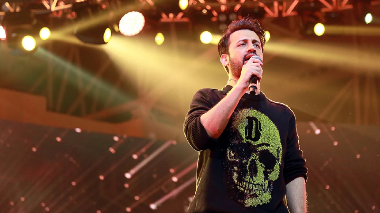 বাংলাদেশ নিয়ে আতিফ আসলামের পোস্ট