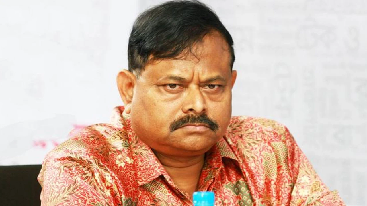 স্ত্রীসহ সাবেক সেনাপ্রধান আজিজ আহমেদের দেশত্যাগে নিষেধাজ্ঞা