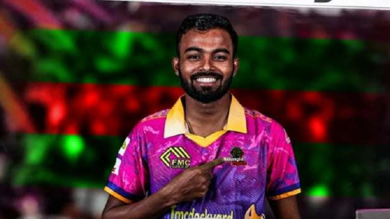 বিদেশের লিগে সাকিবের দলে এবার হৃদয়ও