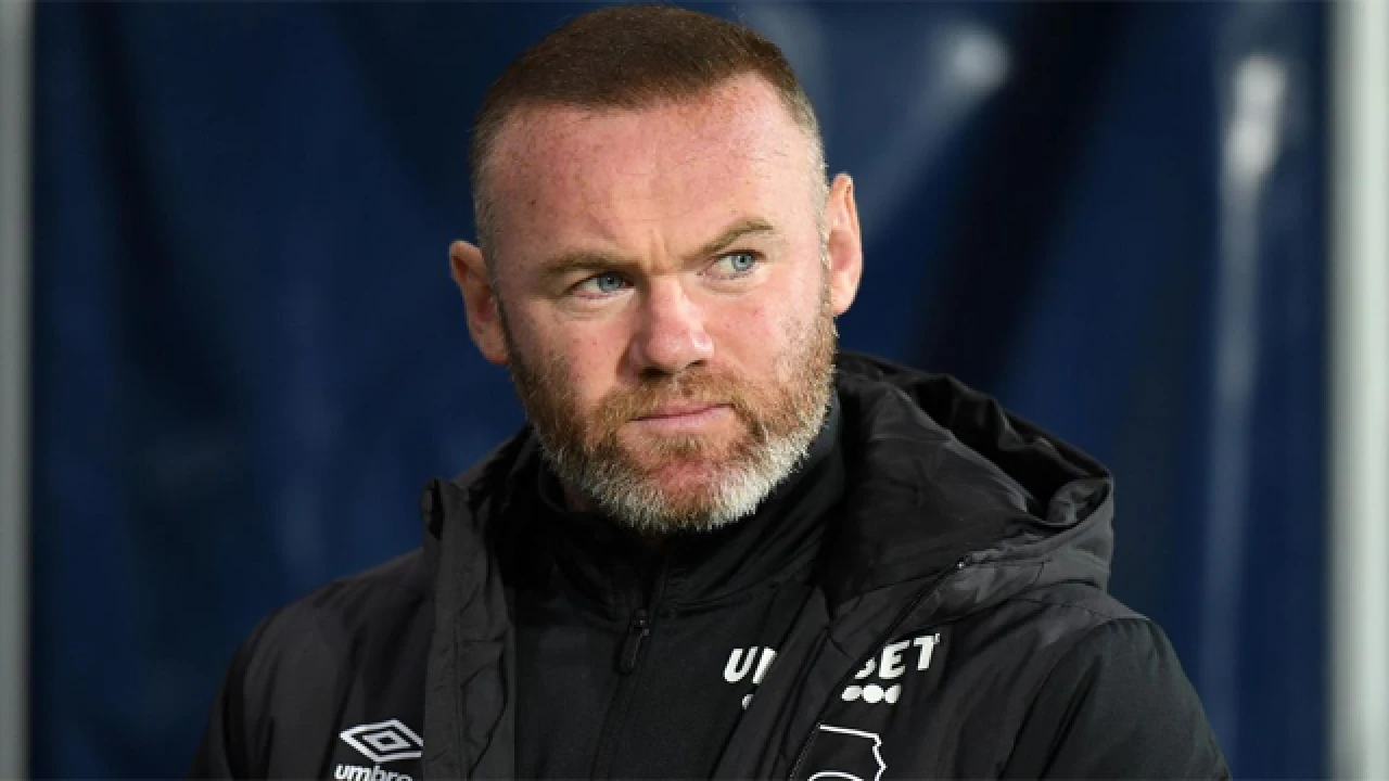 এক ম্যাচ নিষিদ্ধ রুনি