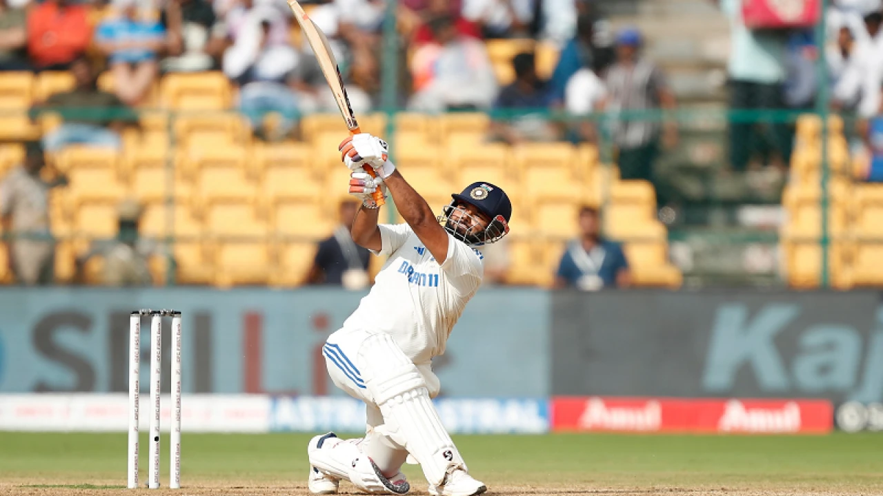 পন্তের ১০৭ মিটারের ছক্কা ‘টেস্টের অন্যতম সেরা’