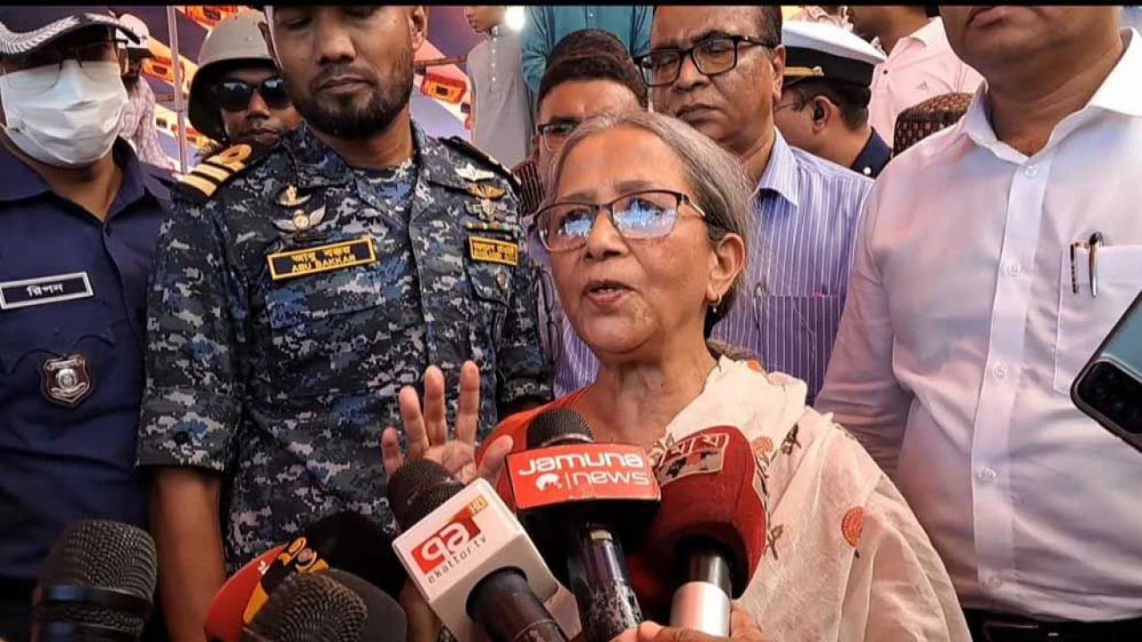 বাজার নিয়ন্ত্রণে বিকল্প বাজার সৃষ্টি করা হচ্ছে: উপদেষ্টা