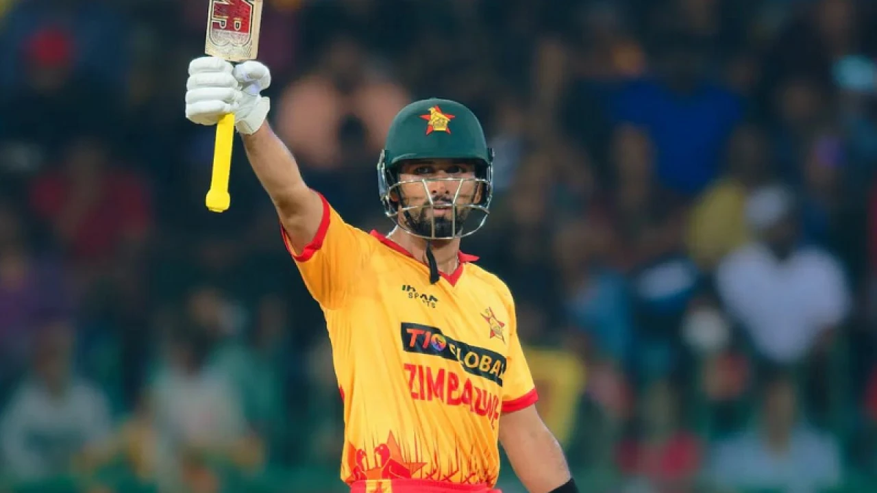 রাজার বিধ্বংসী ইনিংসে ২০ ওভারে জিম্বাবুয়ের ৩৪৪