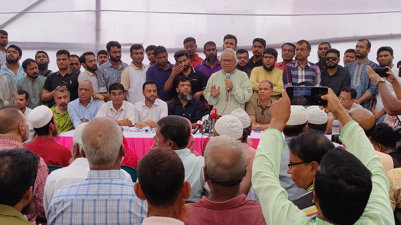 দ্রব্যমূল্য নিয়ন্ত্রণ না হলে শহিদ ছাত্রদের রক্ত বৃথা যাবে: রিজভী