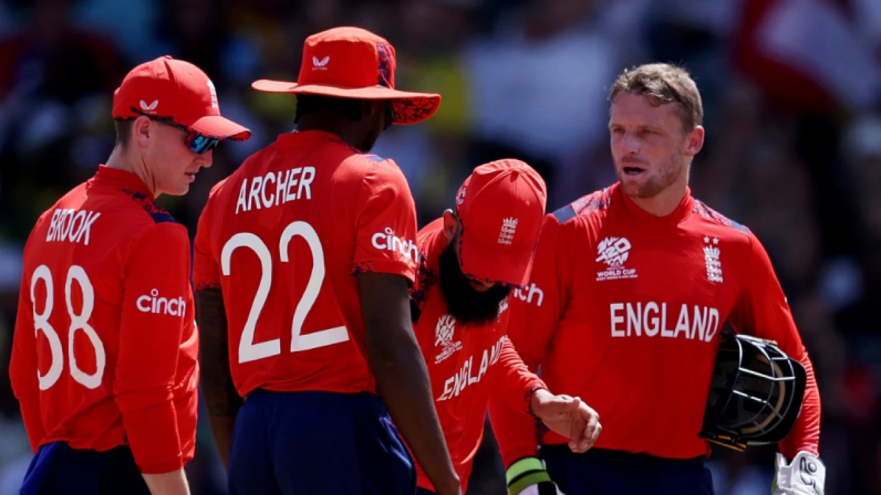 ওয়েস্ট ইন্ডিজ সফরে ইংল্যান্ড দলে কক্স ও রেহান