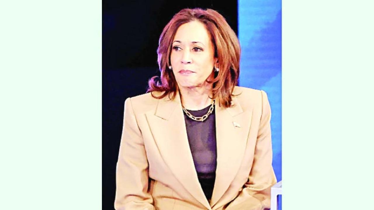 কমলার মঞ্চে বিয়ন্সে