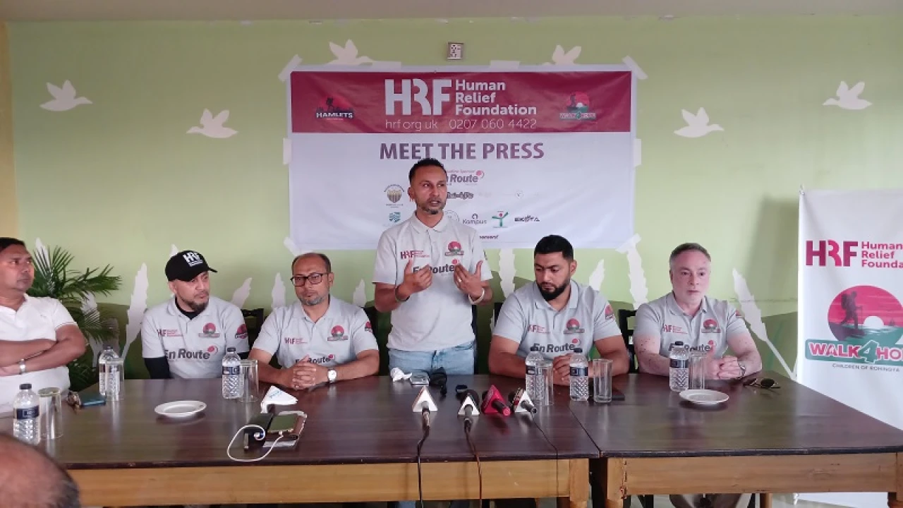 কক্সবাজারকে বিশ্বময় তুলে ধরতে ৪ ব্রিটিশ নাগরিকের ওয়াক ফর হোপ