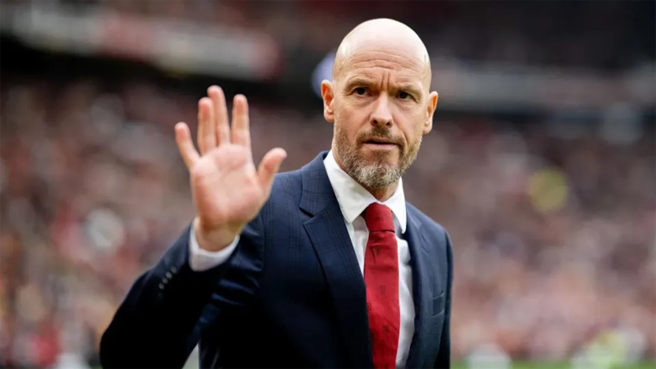 ম্যানইউ কোচ টেন হাগ বরখাস্ত