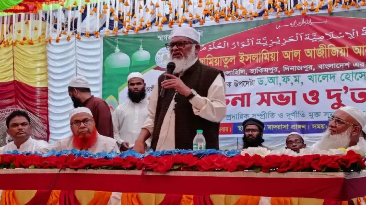 খরচ কমিয়ে হজ প্যাকেজ ঘোষণা করা হবে: ধর্ম উপদেষ্টা