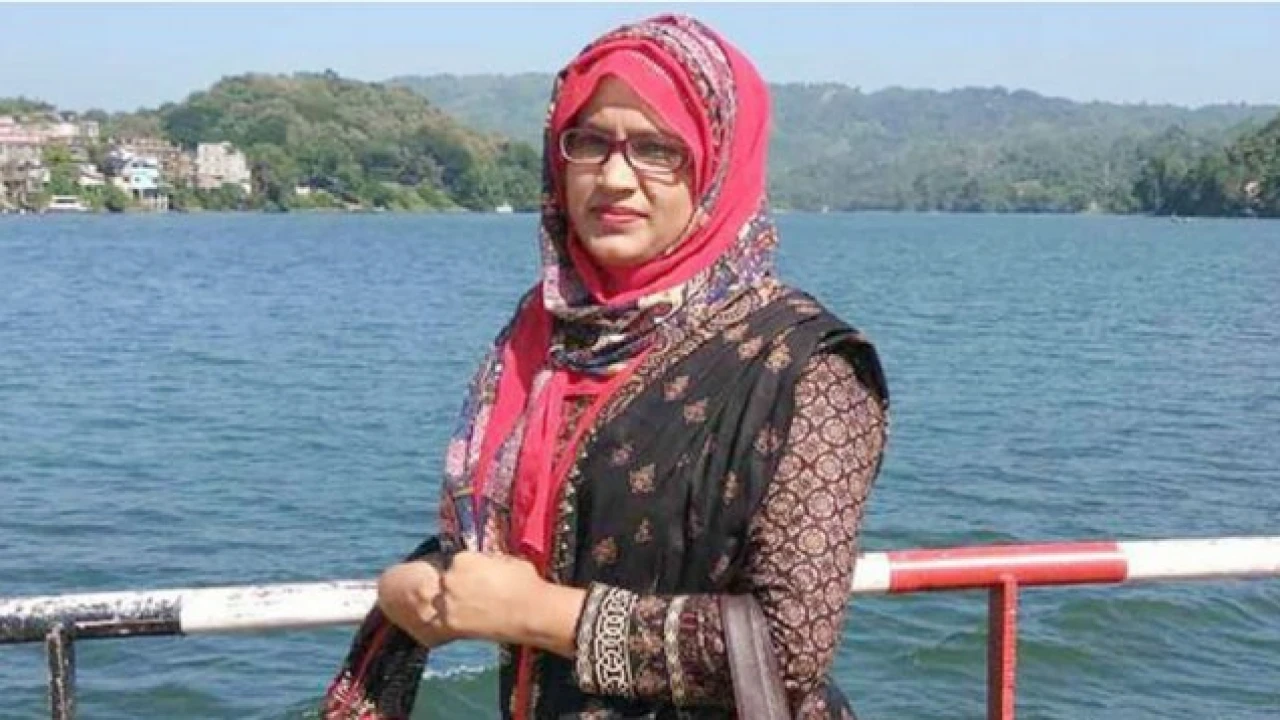 দেশ ছাড়তে পারবেন না এনবিআরের আরজিনা