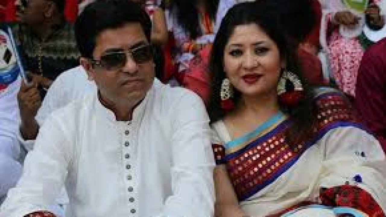 সাবেক মেয়র তাপস ও তার স্ত্রীর দেশত্যাগে নিষেধাজ্ঞা