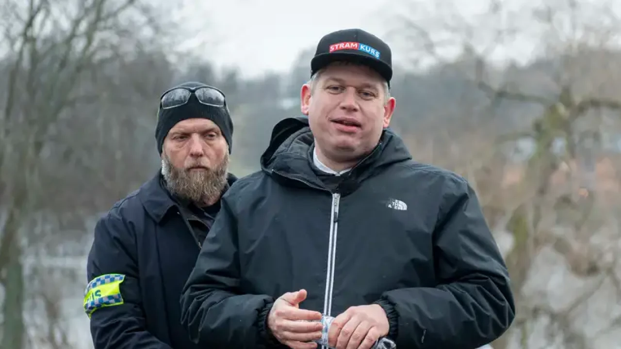 সুইডেনে পবিত্র কোরআন পোড়ানোর অপরাধে কারাদণ্ড