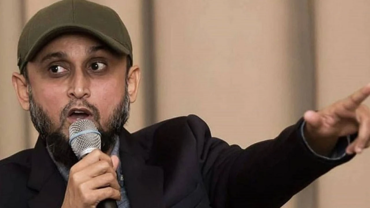 সাংবাদিকদের যে প্রশ্ন এড়িয়ে গেলেন ফারুকী