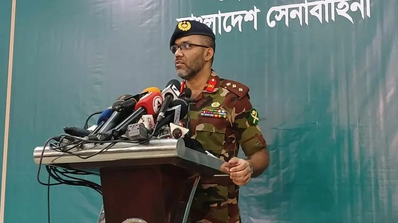 সেনা অভিযানে ৬ হাজারের বেশি অবৈধ অস্ত্র উদ্ধার