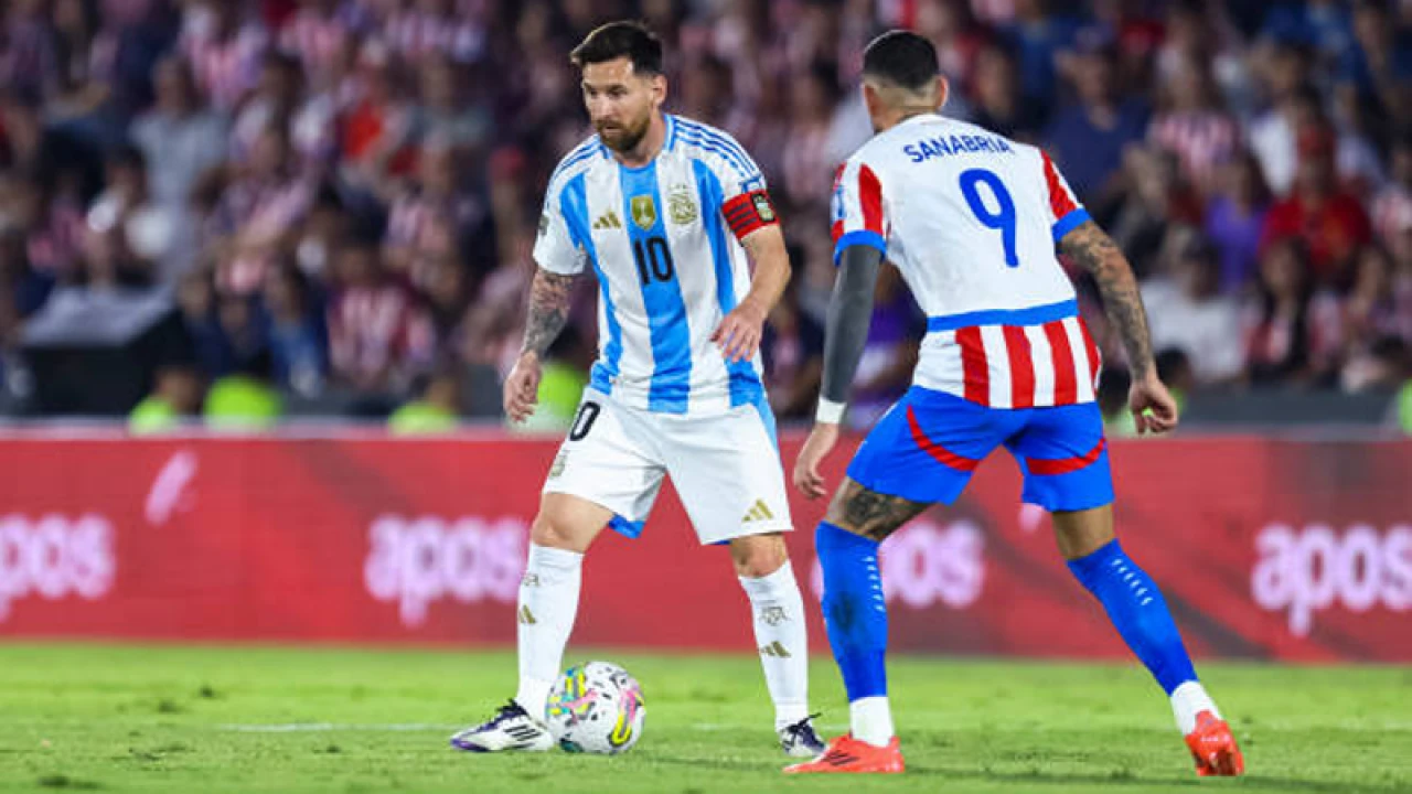 প্যারাগুয়ের মাঠে হেরেই গেল আর্জেন্টিনা