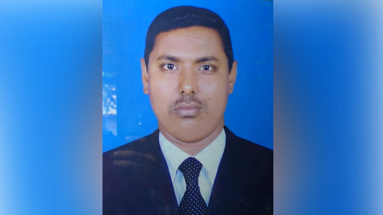 বাড়িতে মুরগি যাওয়ায় প্রতিবেশীকে কুপিয়ে হত্যা