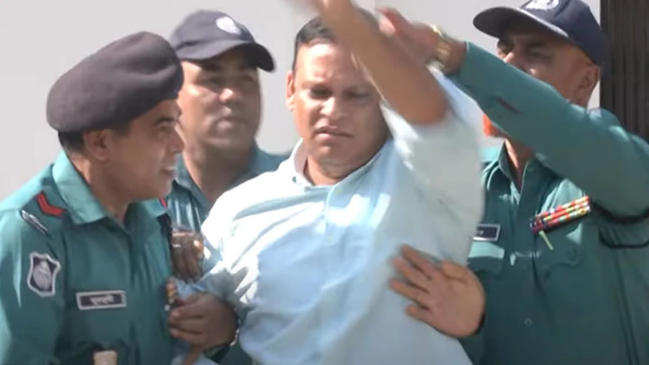 চিৎকার করে জিয়াউল আহসান বললেন, ‘আমি কখনোই আয়নাঘরে চাকরি করিনি’