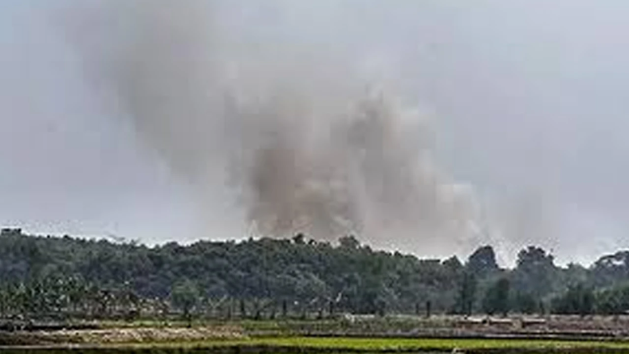 মিয়ানমারে বিমান হামলা, আতঙ্কে সীমান্তবাসী