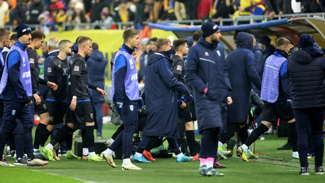 ম্যাচ শেষের আগে কসোভো মাঠ ছাড়ায় রোমানিয়াকে জয়ী ঘোষণা